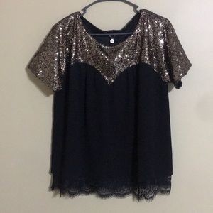 Buckle Boutique Gold Sequin Black Lace Top